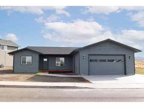 320 Heritage Ln, Union, OR 97883