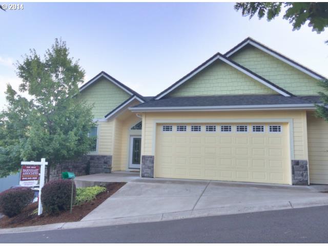 2406 Suntrek Dr, Eugene, OR 97403 photo 1