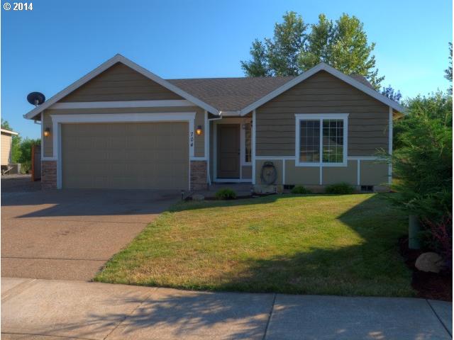 704 Eric Dr, Molalla, OR 97038 photo 1