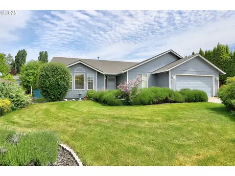 640 Sherman Dr, The Dalles, OR 97058