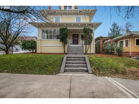 1106 SE 50th Ave, Portland, OR 97215