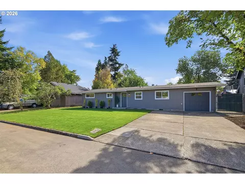 Exterior - 1682 Larkspur Loop, Eugene, OR 97401 photo 7 of 8