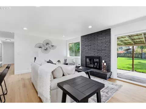 Other - 1682 Larkspur Loop, Eugene, OR 97401 photo 4 of 7