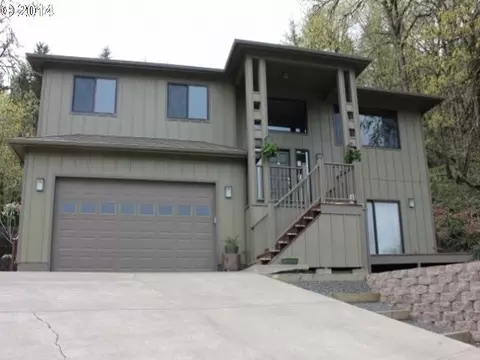 878 S 67th St, Springfield, OR 97477 photo 1