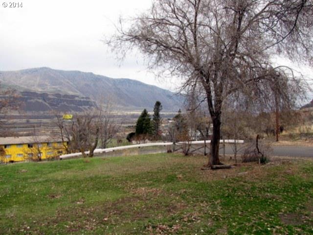 300 Fields St, Rufus, OR 97050 photo 1