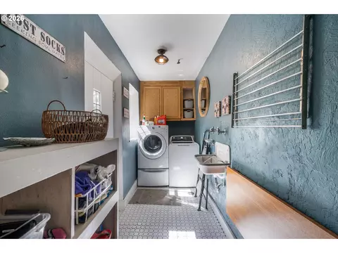 Other - 1680 Westover Dr, Eugene, OR 97403 photo 10 of 11