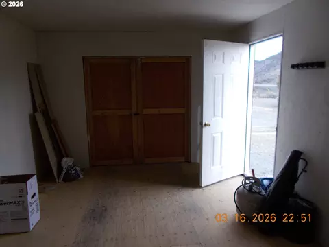 31841 Rice Rd, Unity, OR 97884 photo 4