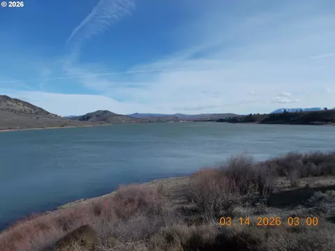 31841 Rice Rd, Unity, OR 97884 photo 2
