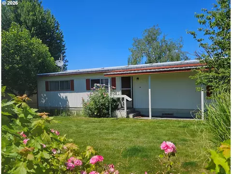 3686 Mud Alley Dr, Hood River, OR 97031