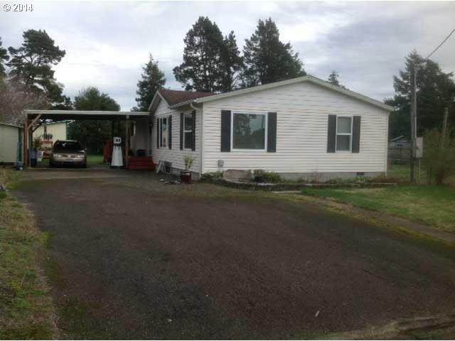 1680 Maple St, Florence, OR 97439 photo 1