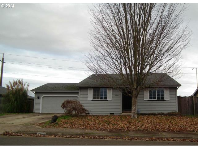 2243 Parker Pl, Eugene, OR 97402 photo 1