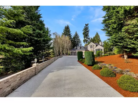 14201 NW 44th Ct, Vancouver, WA 98685