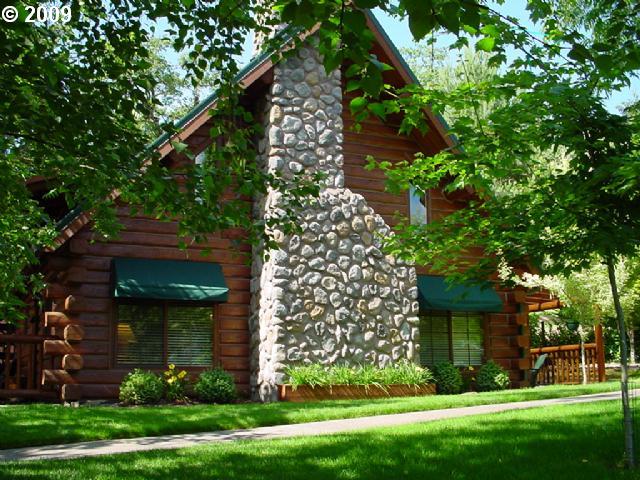 557 Thompson Rd, Riddle, OR 97469 photo 1