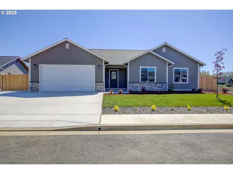 113 Citation Ct, Winston, OR 97496