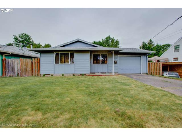 301 E 5th St, Newberg, OR 97132 photo 1