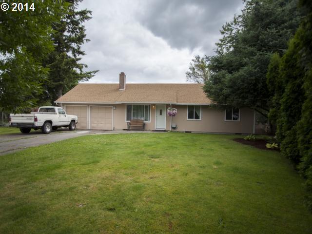 1574 NE Village Squire Ct, Gresham, OR 97030 photo 1