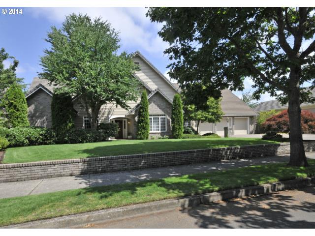 2111 Carriage Dr, Eugene, OR 97408 photo 1