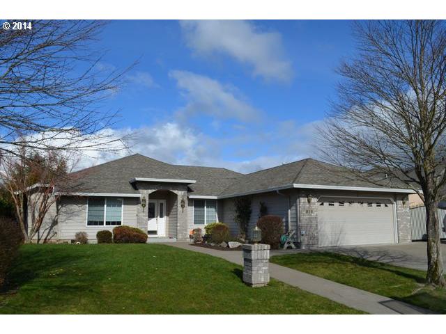818 S St, Springfield, OR 97477 photo 1