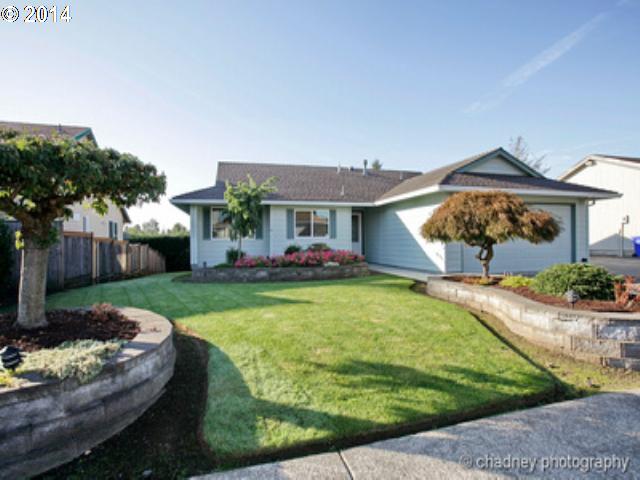 484 NE 24th St, Gresham, OR 97030 photo 1