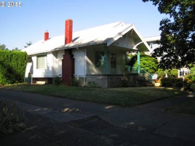 1135 E St, Salem, OR 97301 photo 1