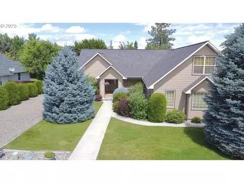 1000 G St, Baker City, OR 97814