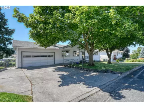 2120 NW Despain Ave, Pendleton, OR 97801