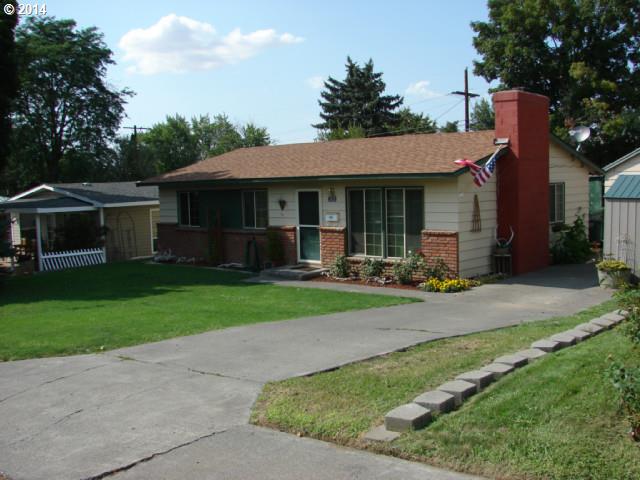 2425 SW Olson Ave, Pendleton, OR 97801 photo 1