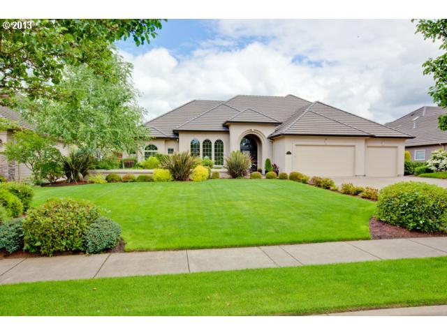 800 Mckenzie Crest Dr, Springfield, OR 97477 photo 1