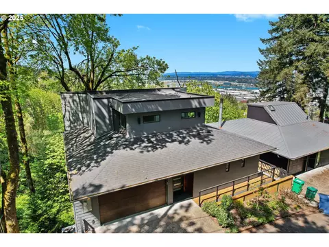506 NW Macleay Blvd, Portland, OR 97210