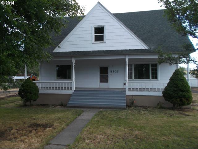 3307 NE Riverside Ave, Pendleton, OR 97801 photo 1