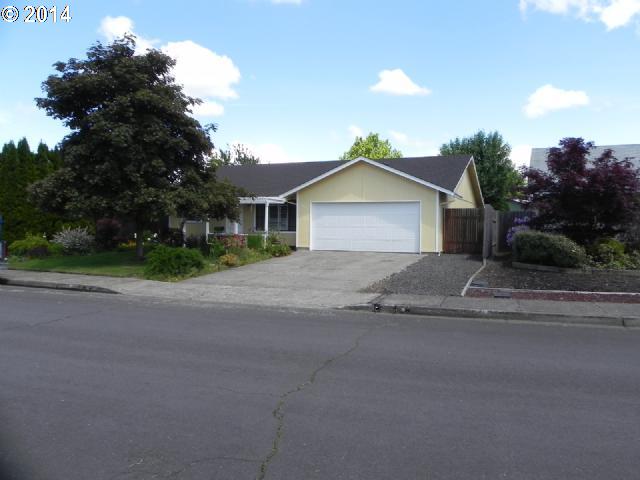 4952 Cone Ave, Eugene, OR 97402 photo 1