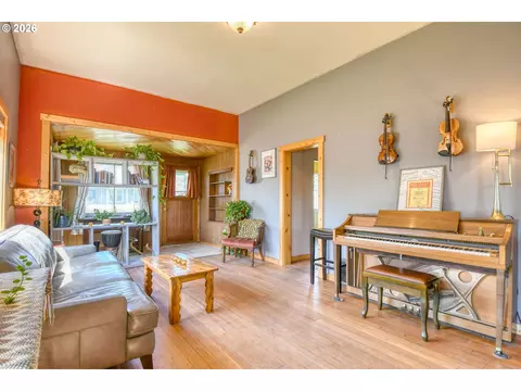 Other - 402404 NW 7th St, Pendleton, OR 97801 photo 3 of 6