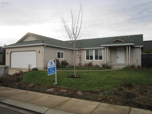 5341 Olympic Cir, Eugene, OR 97402 photo 1