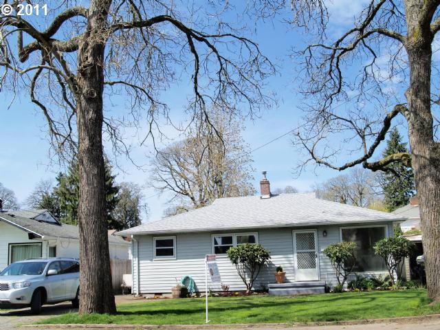 530 Exeter St, Gladstone, OR 97027 photo 1
