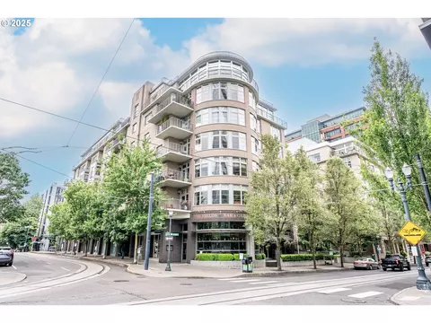 1133 NW 11th Ave #205, Portland, OR 97209