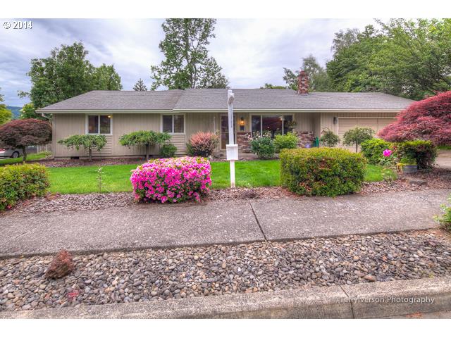 2235 SE Barnes Rd, Gresham, OR 97080 photo 1