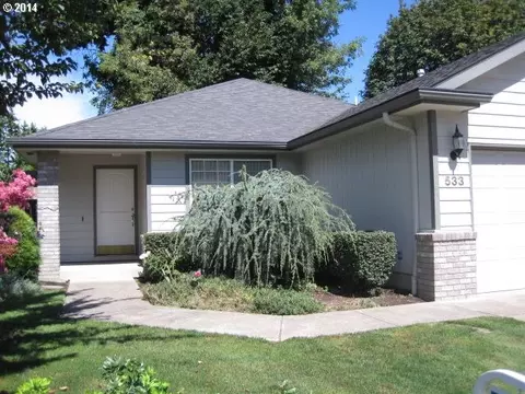 533 Walnut Pl, Springfield, OR 97477 photo 1