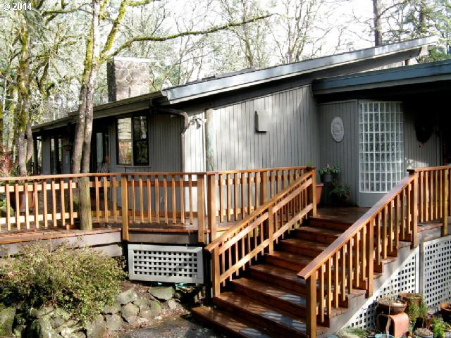 4915 W Hillside Dr, Eugene, OR 97405 photo 1