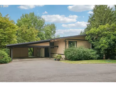 3958 NW Westside Rd, Mcminnville, OR 97128