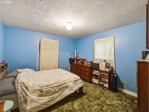 Bedroom - 36347 SE Highway 224, Estacada, OR 97023 photo 1 of 2