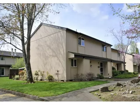 1496 Fetters Loop, Eugene, OR 97402 photo 1