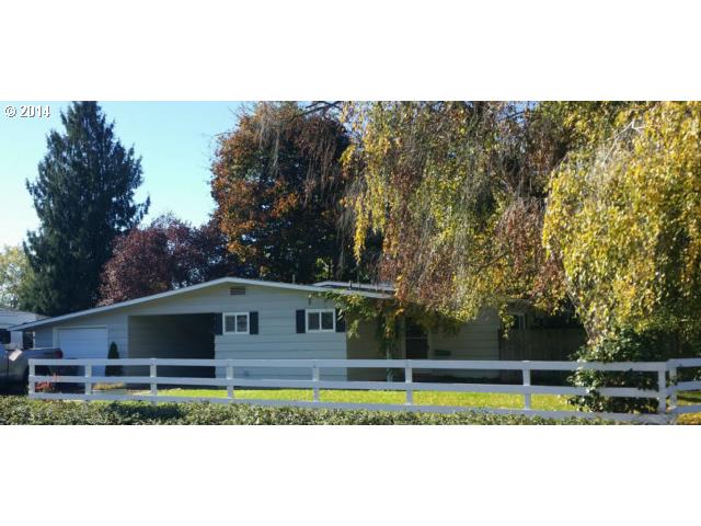 1696 Barton Dr, Eugene, OR 97404 photo 1