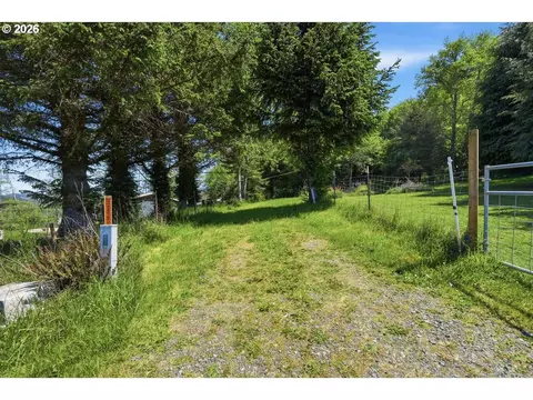 Pacific View, Langlois, OR 97450 photo 6