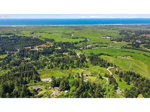 Pacific View, Langlois, OR 97450