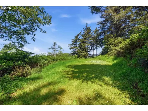 Pacific View, Langlois, OR 97450 photo 11