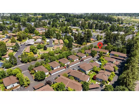 View/Area - 4694 W Powell Blvd #139, Gresham, OR 97030 photo 2 of 3