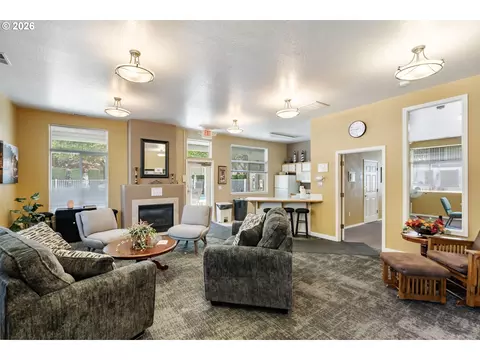 Living - 4694 W Powell Blvd #139, Gresham, OR 97030 photo 5 of 5