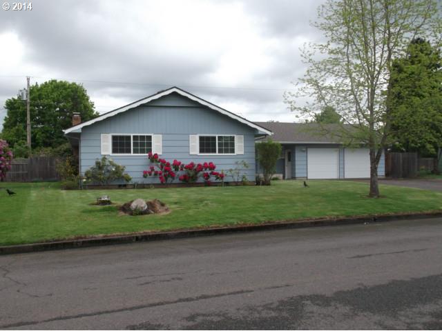 2497 Debra Dr, Springfield, OR 97477 photo 1