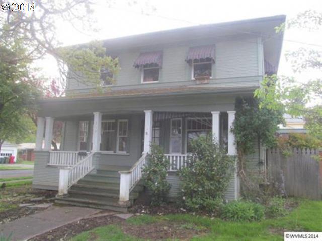 418 E Main St, Silverton, OR 97381 photo 1