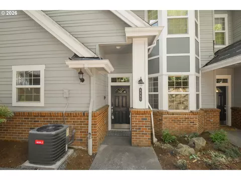Exterior - 4890 Summerlinn Way, West Linn, OR 97068 photo 9 of 10